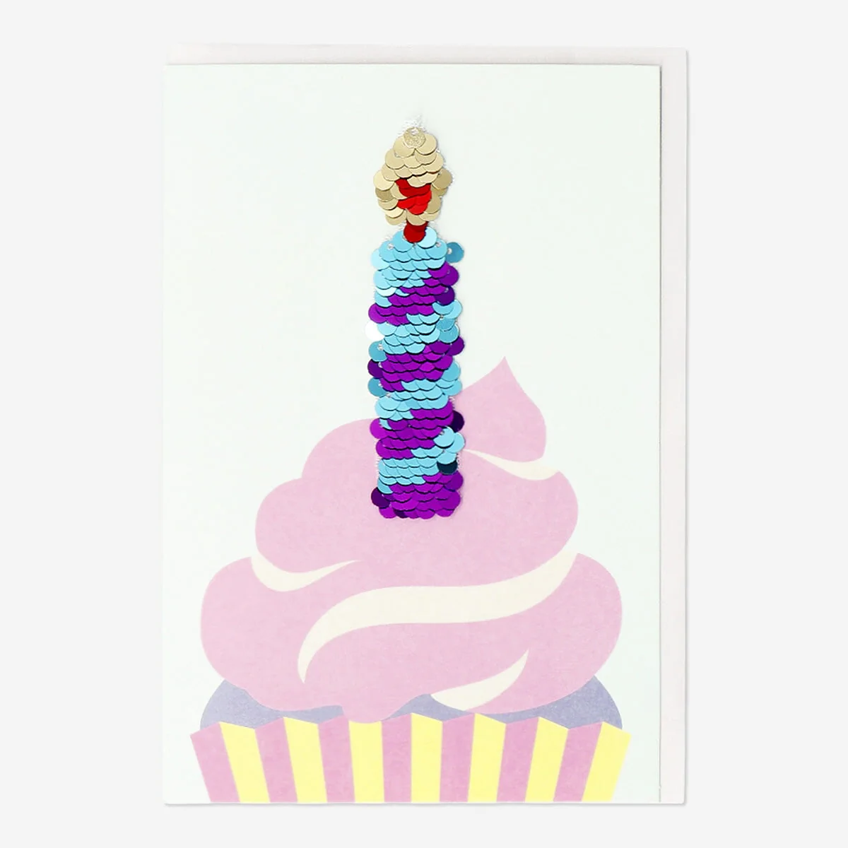 Kort med cupcake og konvolut