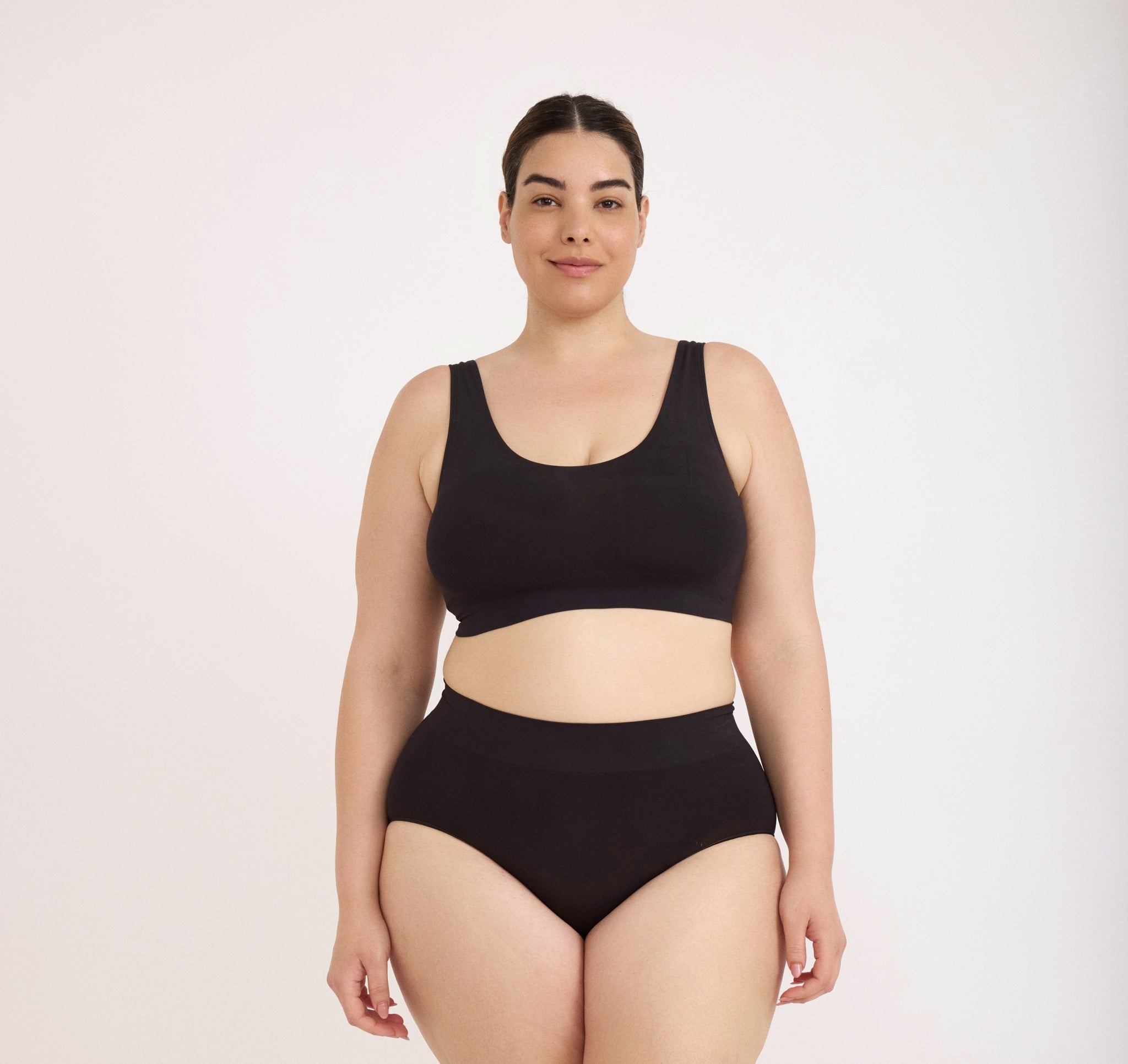 RECYCLED NYLON<br>Smooth Bralette