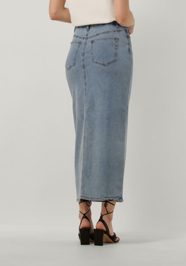 MY ESSENTIAL WARDROBE lichtblauwe my essential wardrobe midirok laramw 115 skirt