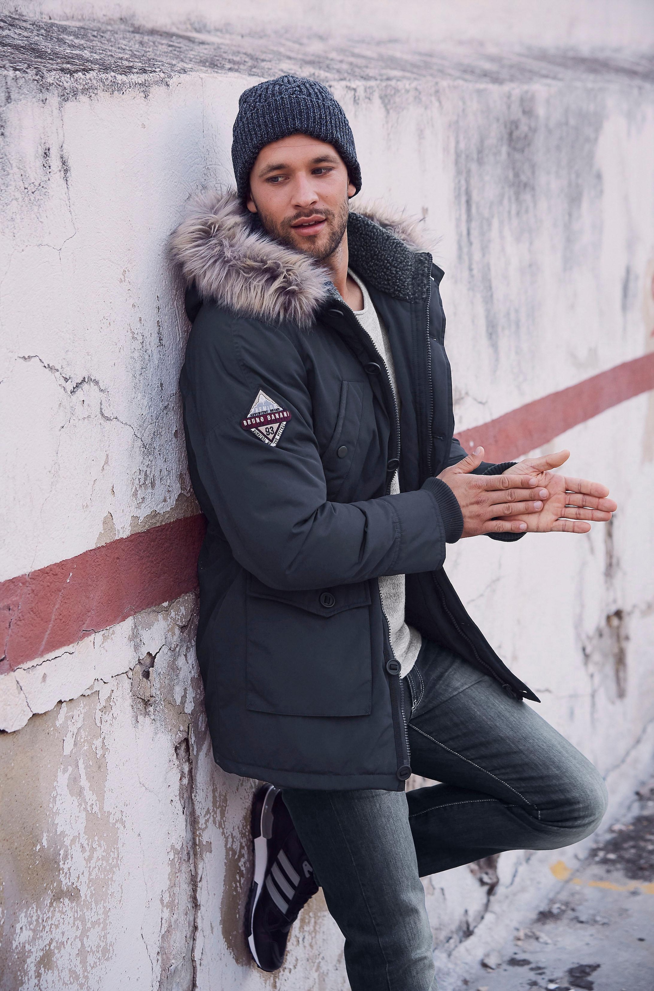 Bruno Banani Parka mit Kapuze strapazierfähiges Material,  abnehmbare Kapuze mit Fellimitat