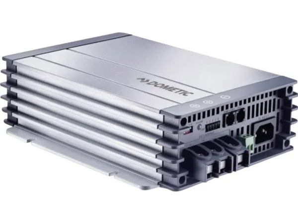 Dometic Group PerfectCharge MCA 1225 - Automatisk oplader 12 V 25 A