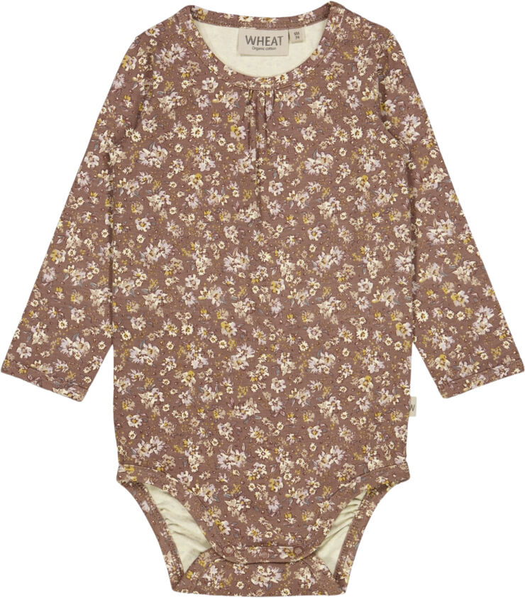 Wheat Body Liv Vintage rose flowers