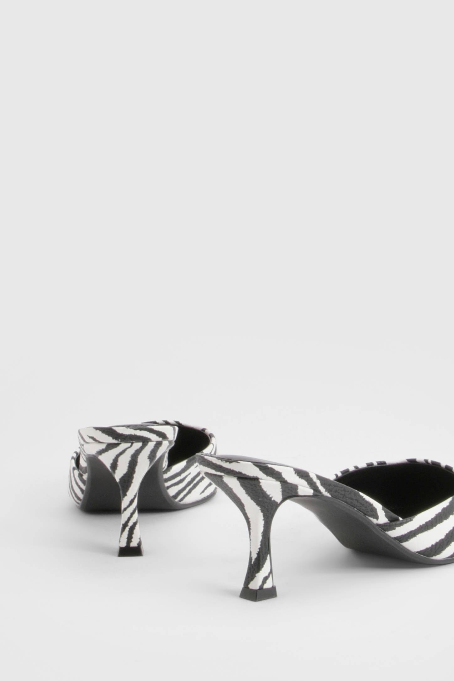 boohoo Mules À Bout Carré Imprimé Zèbre