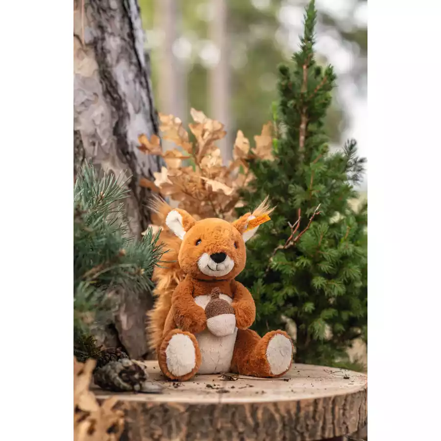 Steiff Soft Cuddly Friends Eichhoernchen Phil rotbraun sitzend, 20 cm