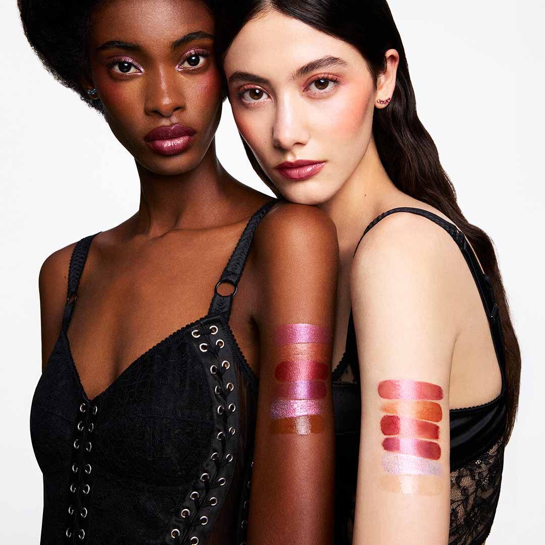 BOLD Paint Me Up!