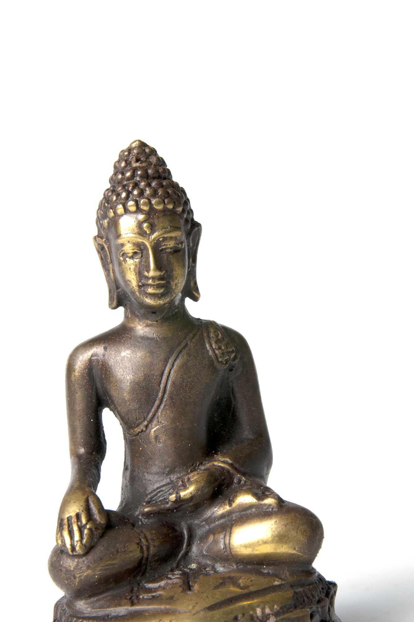 Buddha sitzend, aus Bronze, B 5,5 cm, H 10 cm von fischer's lagerhaus