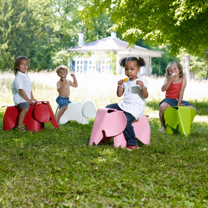 Vitra - Eames Elephant small, butterblume