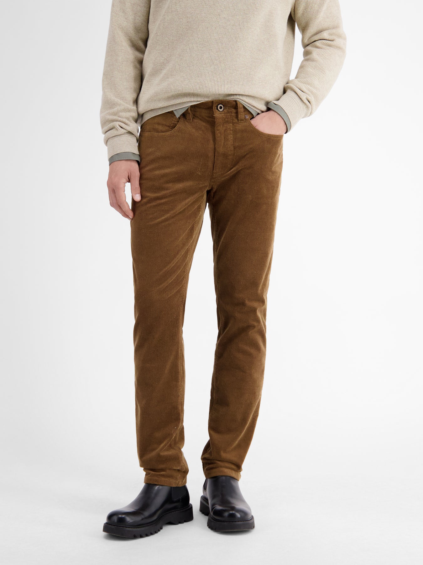 Cordhose, SLIM FIT, modisch und lässig