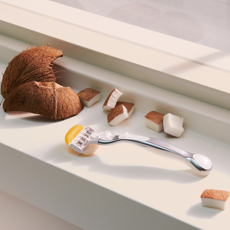 Gillette Venus Comfortglide Coconut With Olay Manual Razor