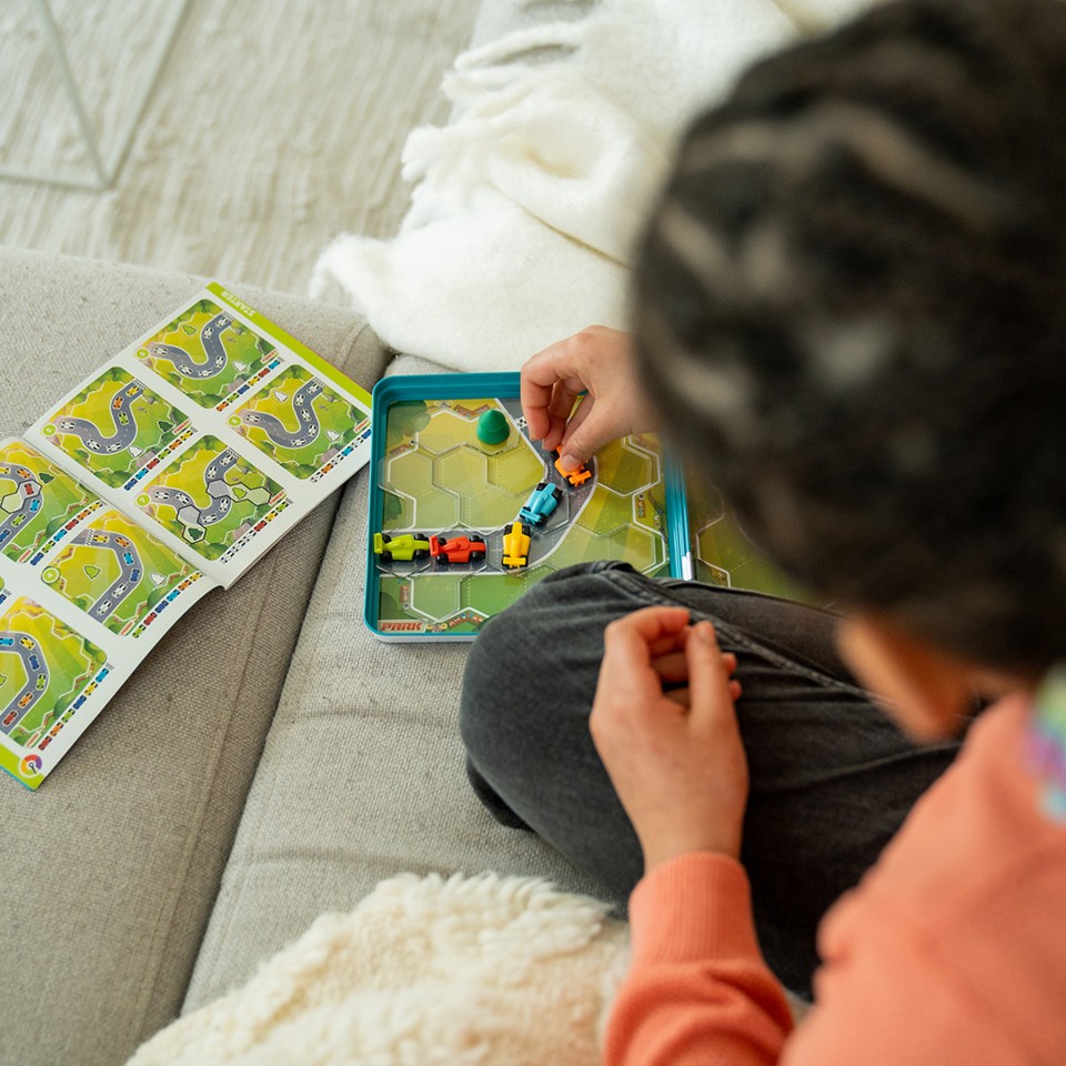 SmartGames - Magnetic Travel Tin - Førsteposition (Nordic)