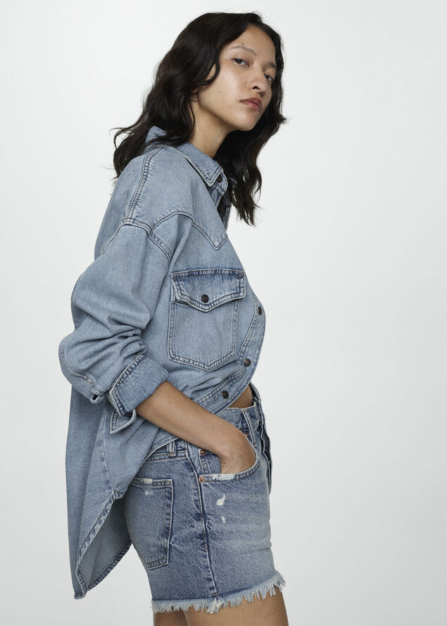 MANGO Denim shorts with frayed hem Open blue