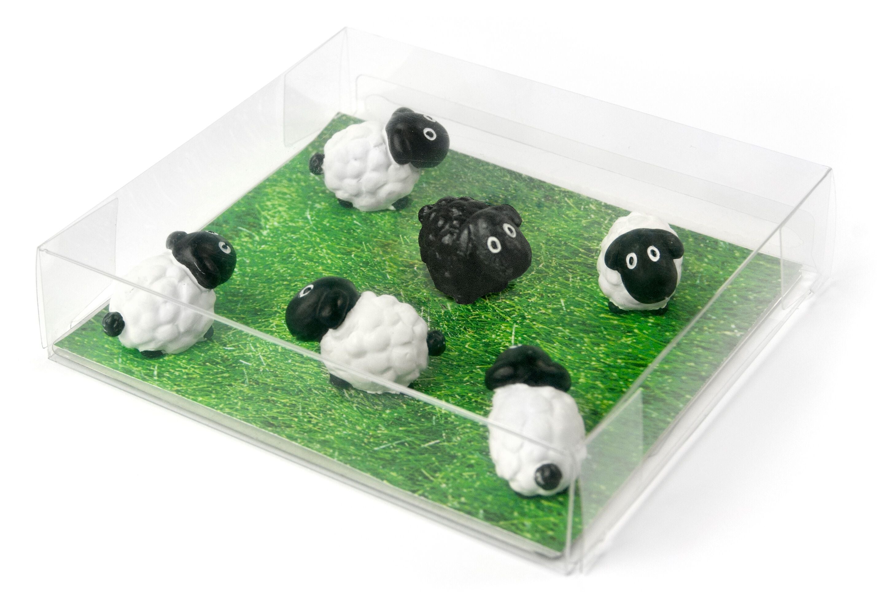 SHEEP Magnet - Schwarz / Weiss / B: 1.6 cm x T: 2.6 cm x H: 1.4 cm