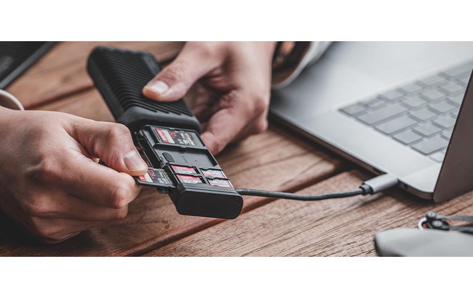 Card Reader Extern CreateMate Case High-speedGehäuse für Hochgeschwindigkeits-Kartenleser