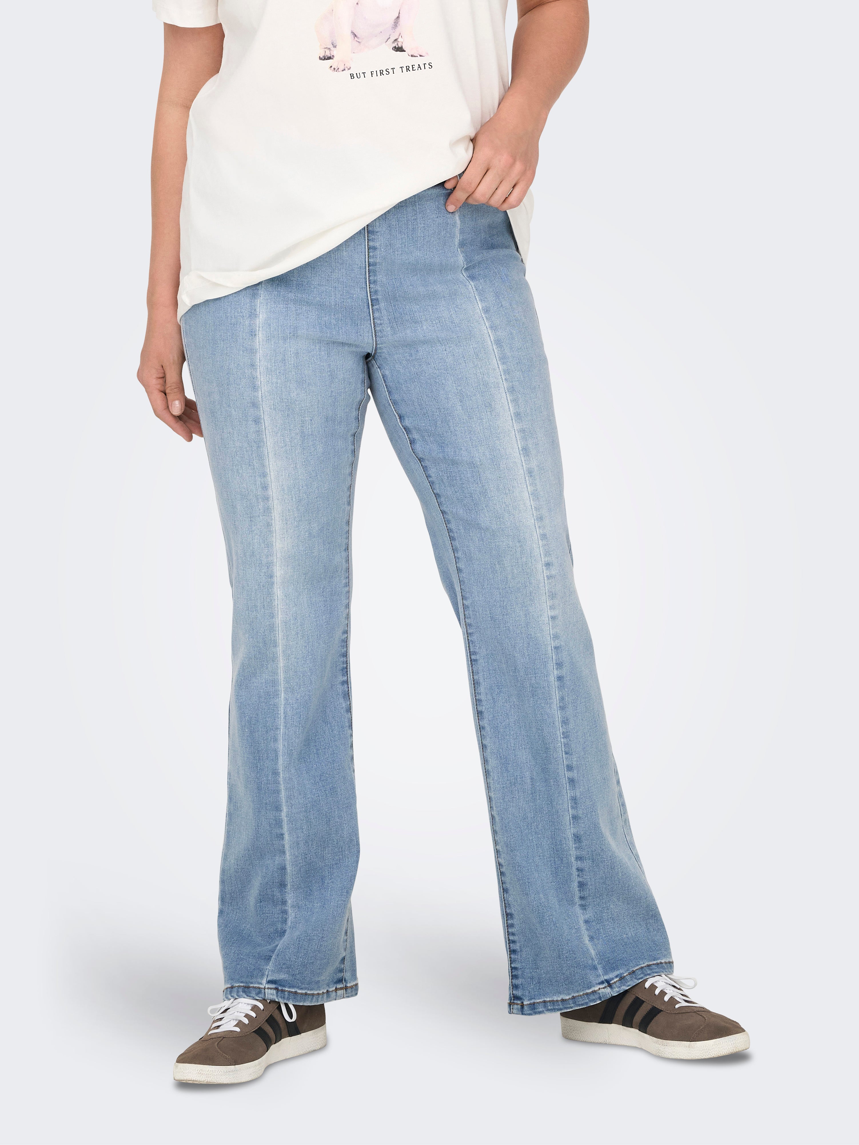 CARSALLY Mittlere Taille Ausgestellt Jeans Light Blue Denim