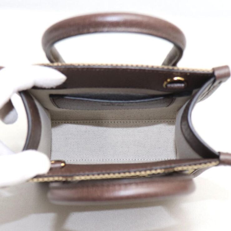 Gucci Vintage Gucci Handbag Beige