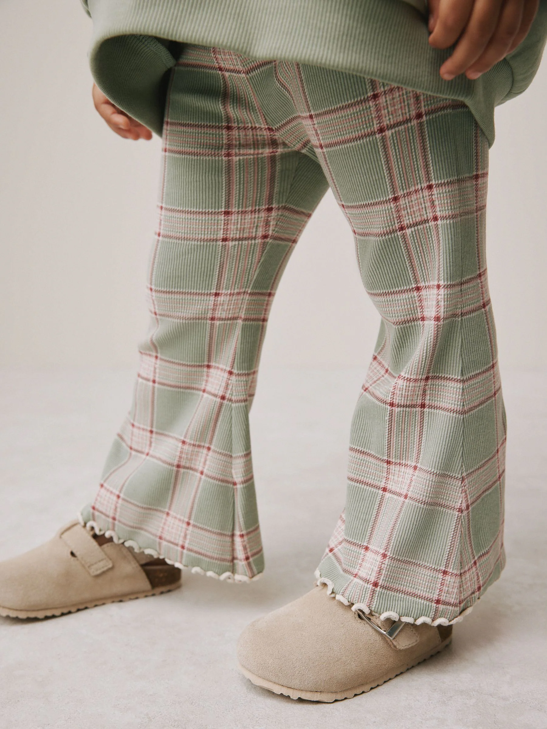 Groen elfje - Collared Sweatshirt & Flare Leggings Set (3mths-7yrs)