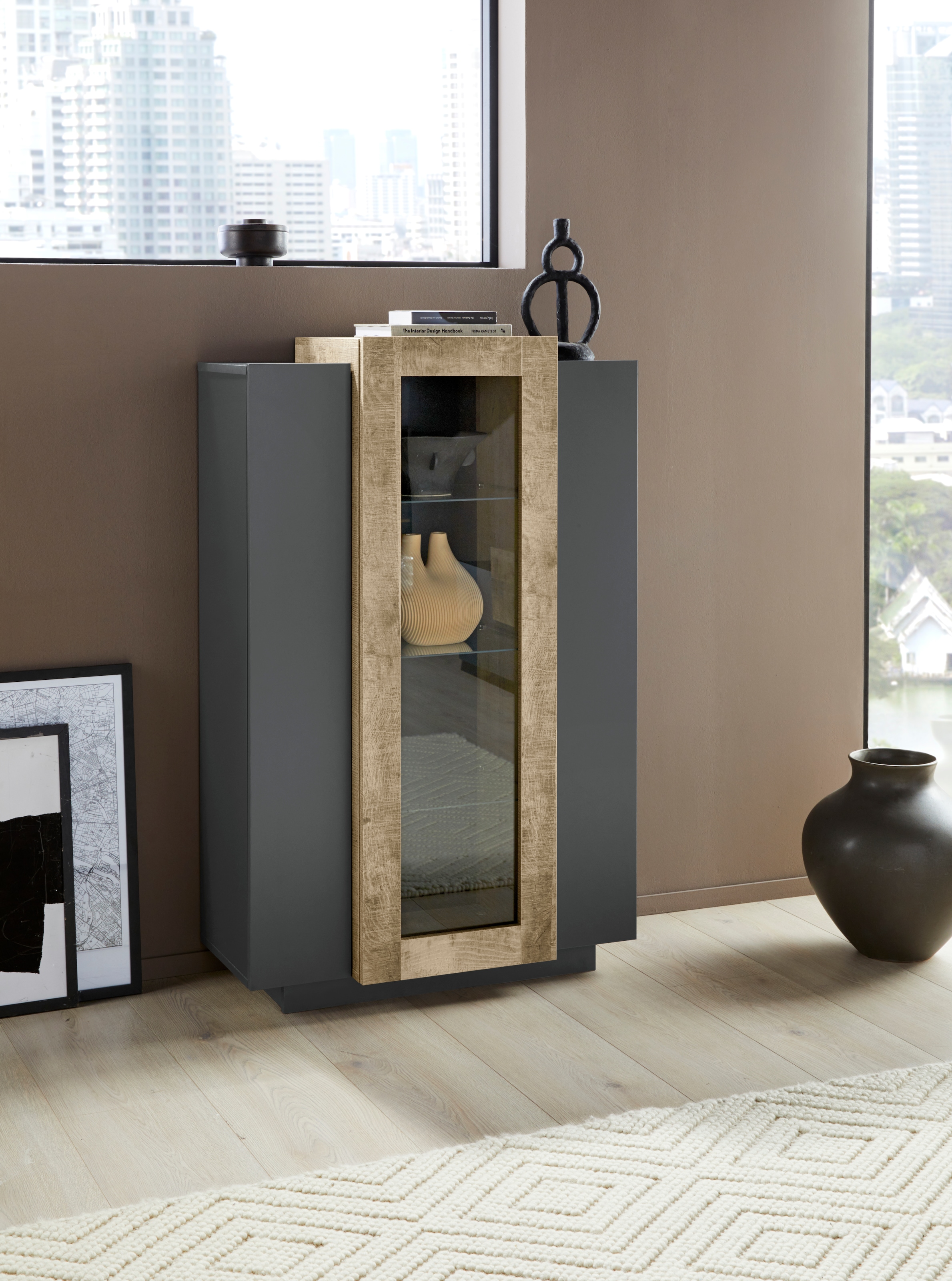INOSIGN Vitrine »Coro, Vitrine, Glasvitrine, Vitrinenschrank, Stauraumvitrine« 3 Türen davon 1 Glastür, 9 Fächer, Doppeltiefe,  Höhe 120,5cm