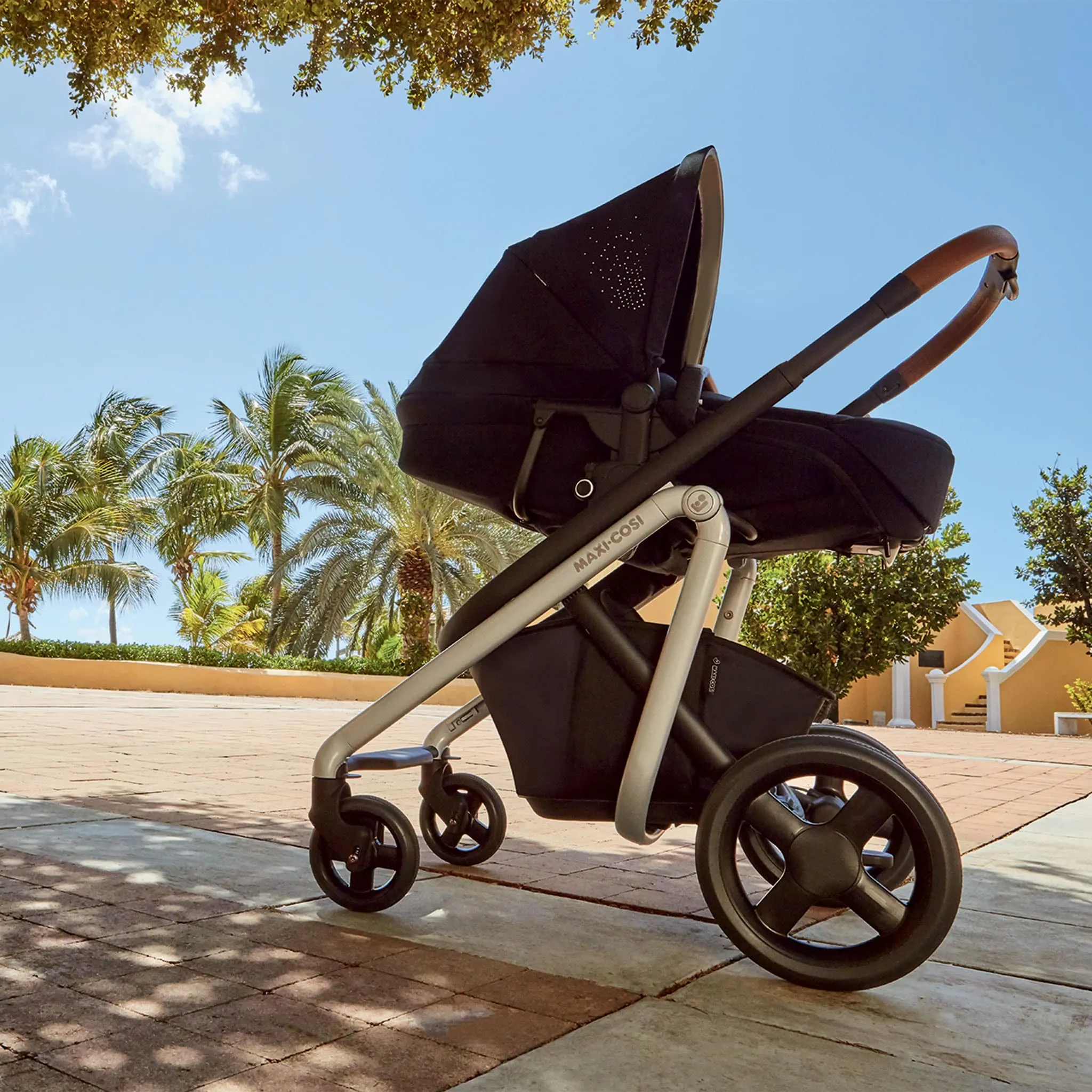 Maxi-cosi Poussette Lila Modular - Essential Noir