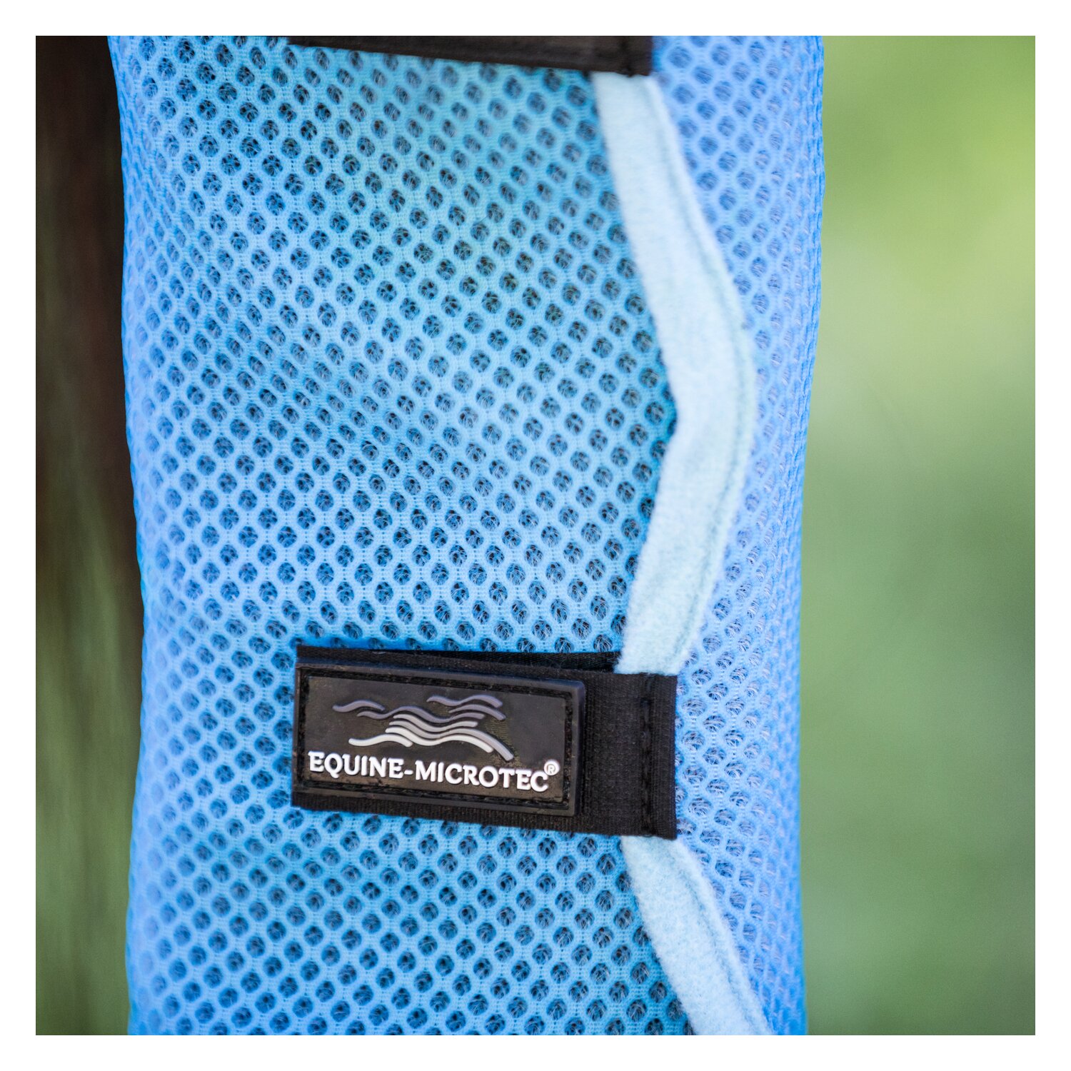 EQUINE MICROTEC Cooling Bandagen  - ice blue
