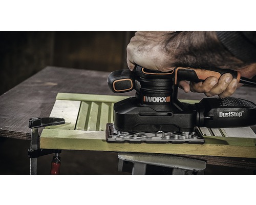 WORX 250W 90x187mm WX641 excenterschuurmachine, inclusief accessoires