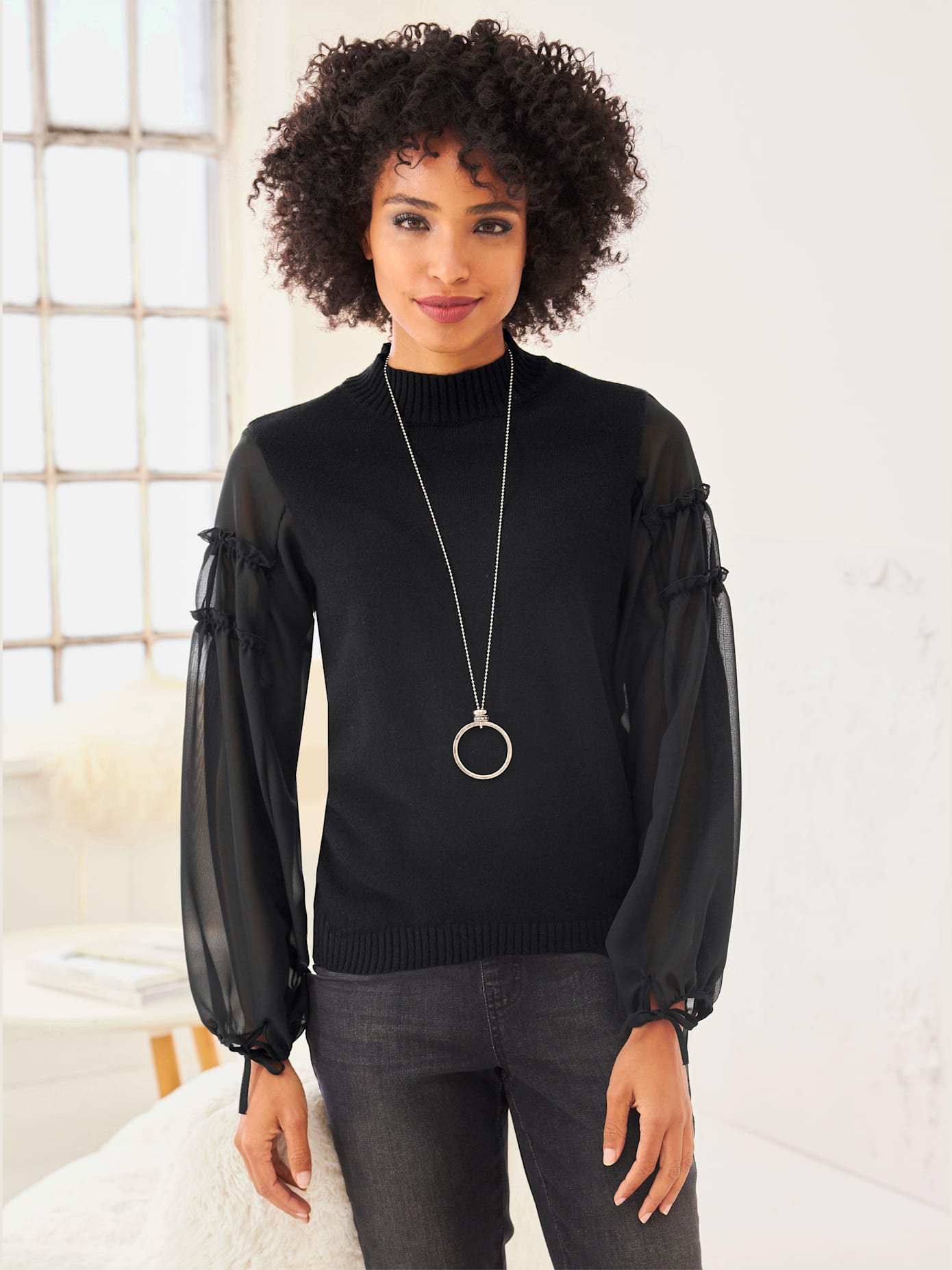 Pull manches avec ruches en mousseline