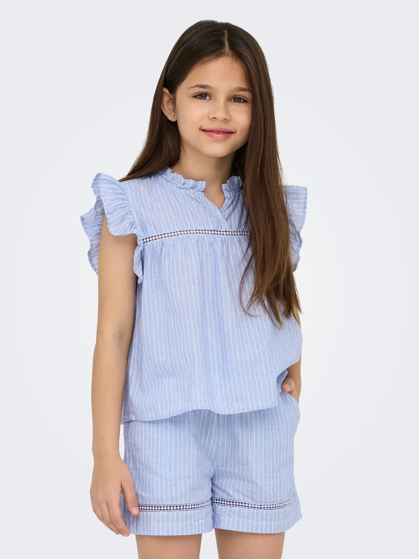 Daimi Sleeveless Detail Top Woven