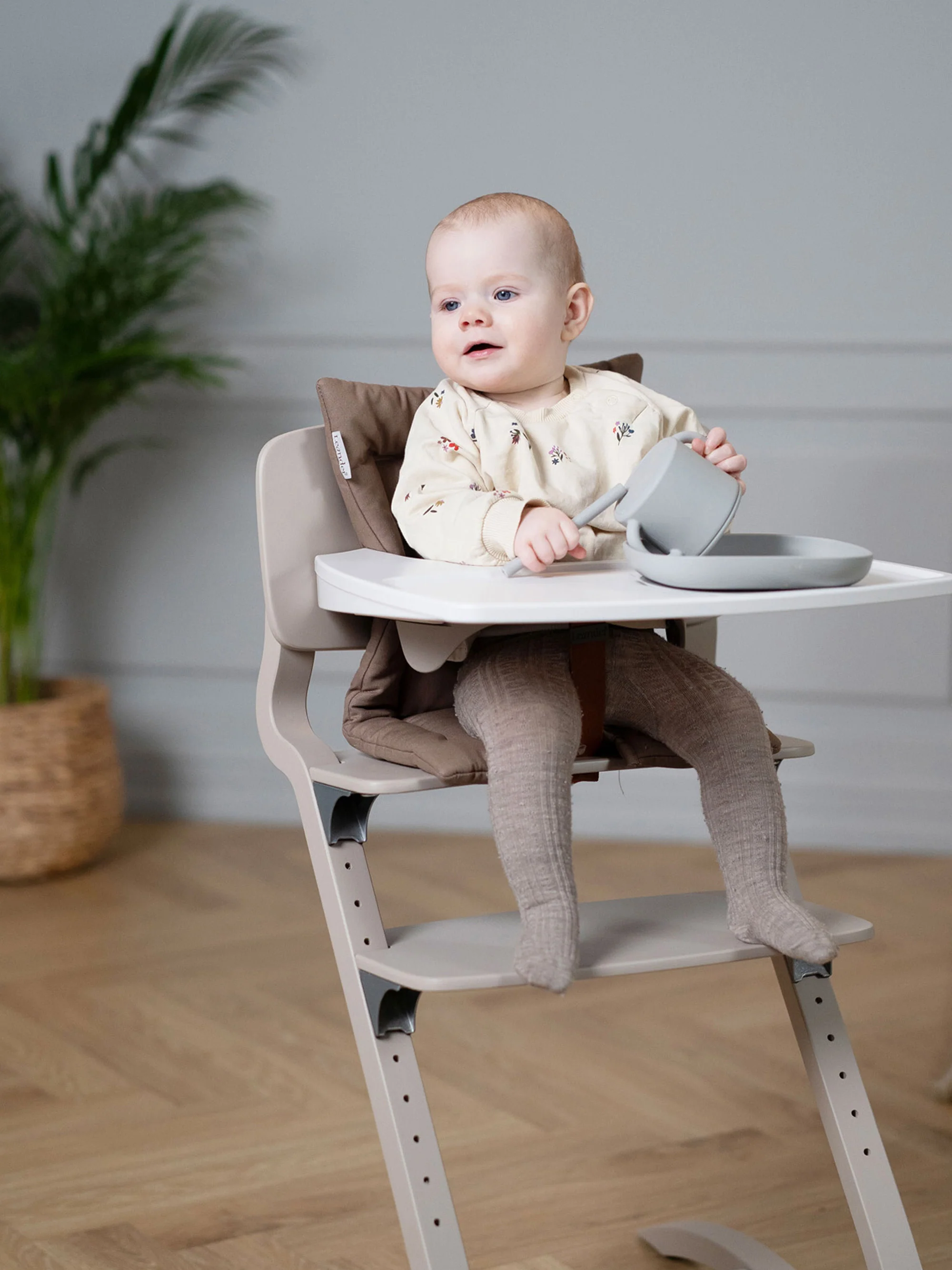 Houten kinderstoel Leander Louie