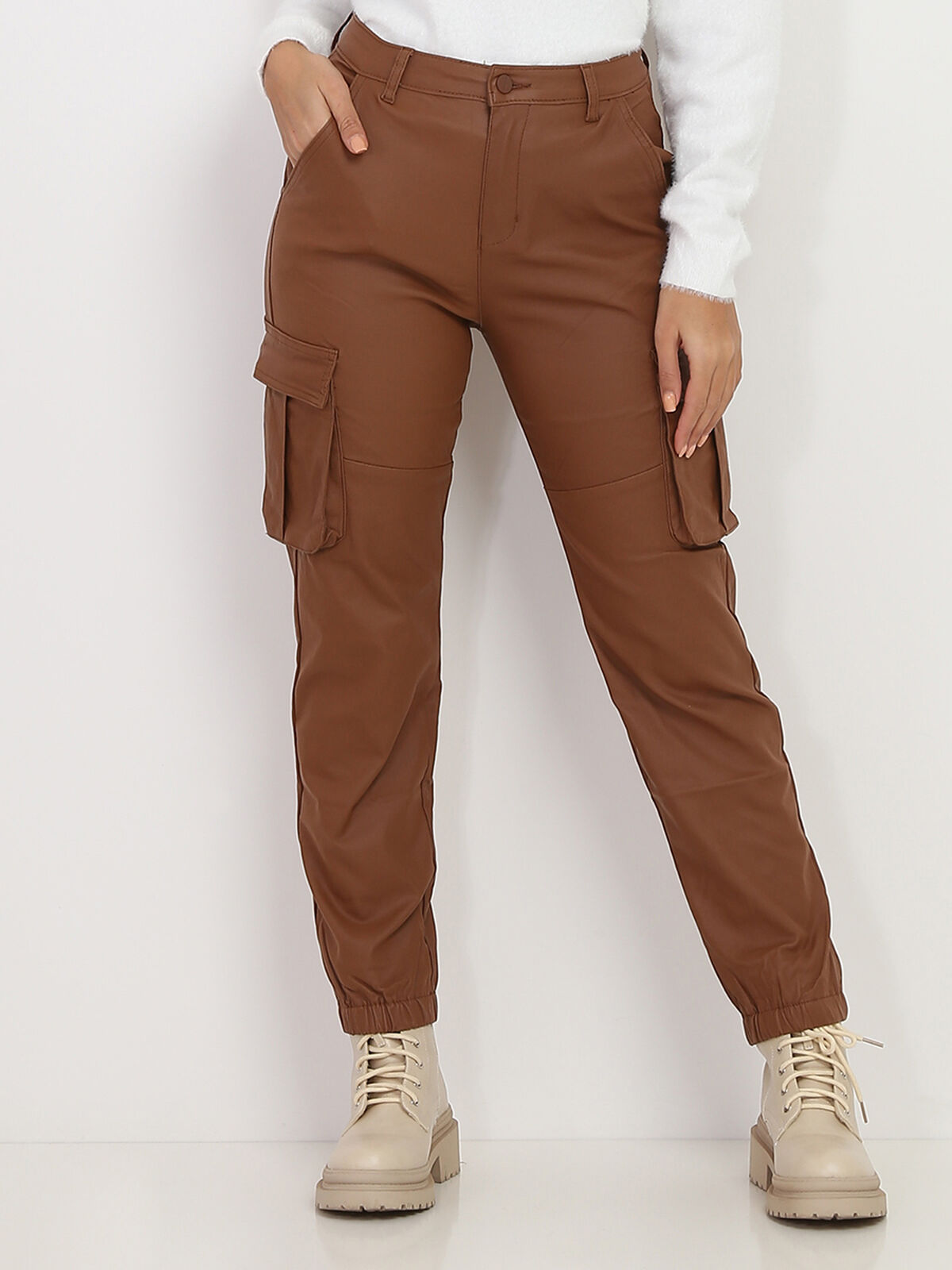 Pantalon cargo enduit- Marron