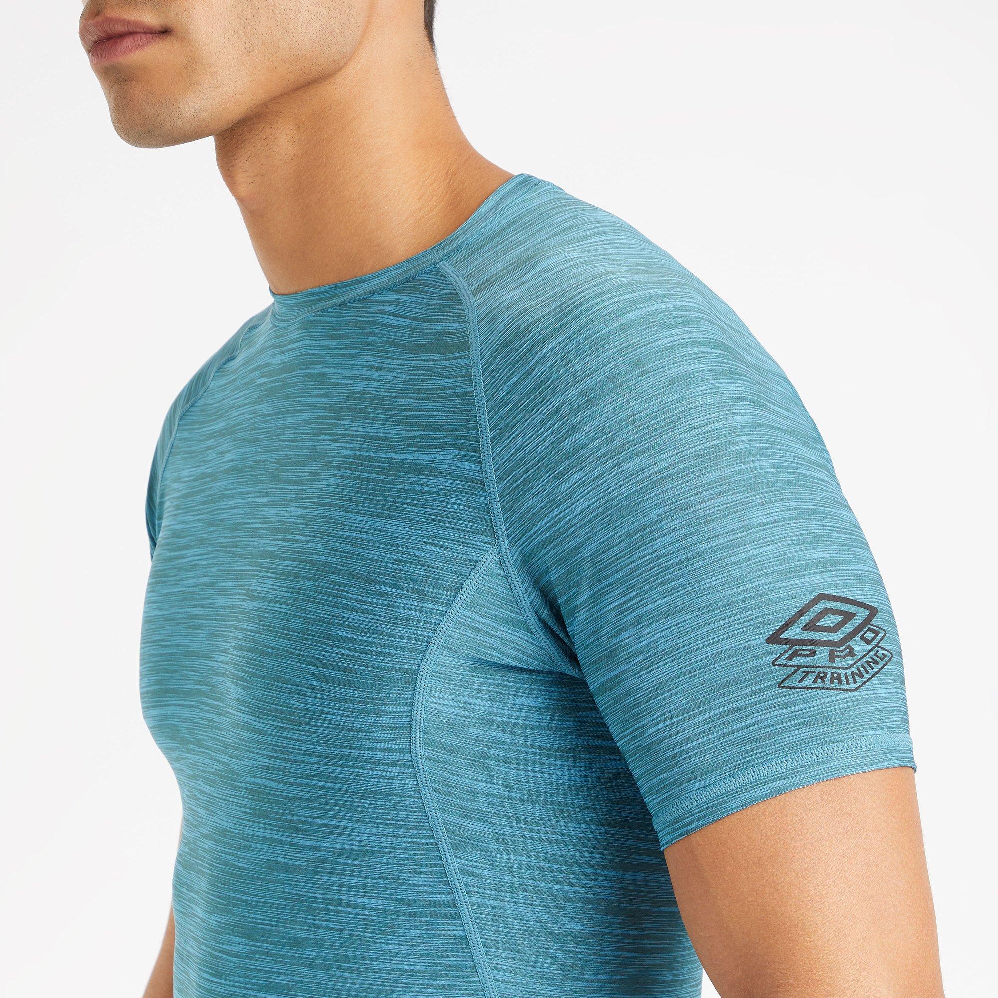 Umbro Pro Training Elite Baselayer Base Layer Top Mens
