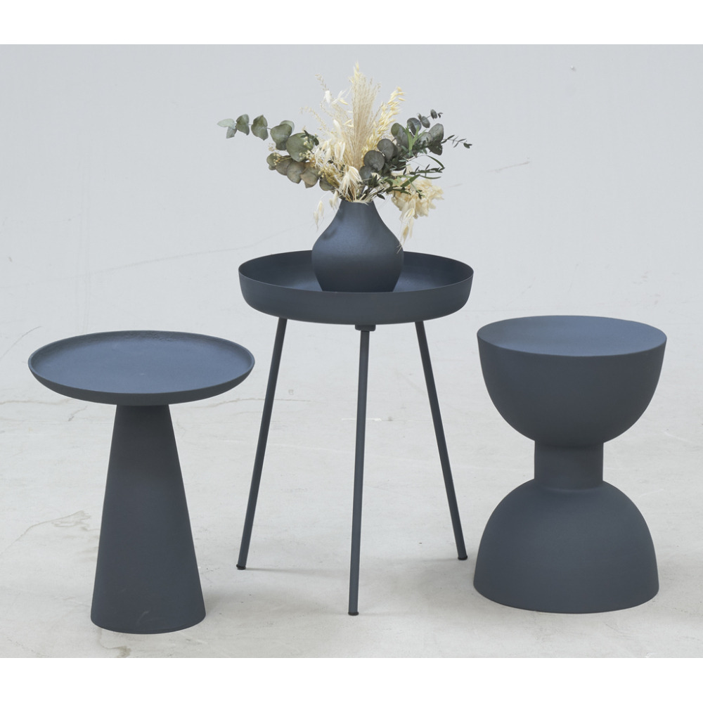 Table d'appoint en métal orso