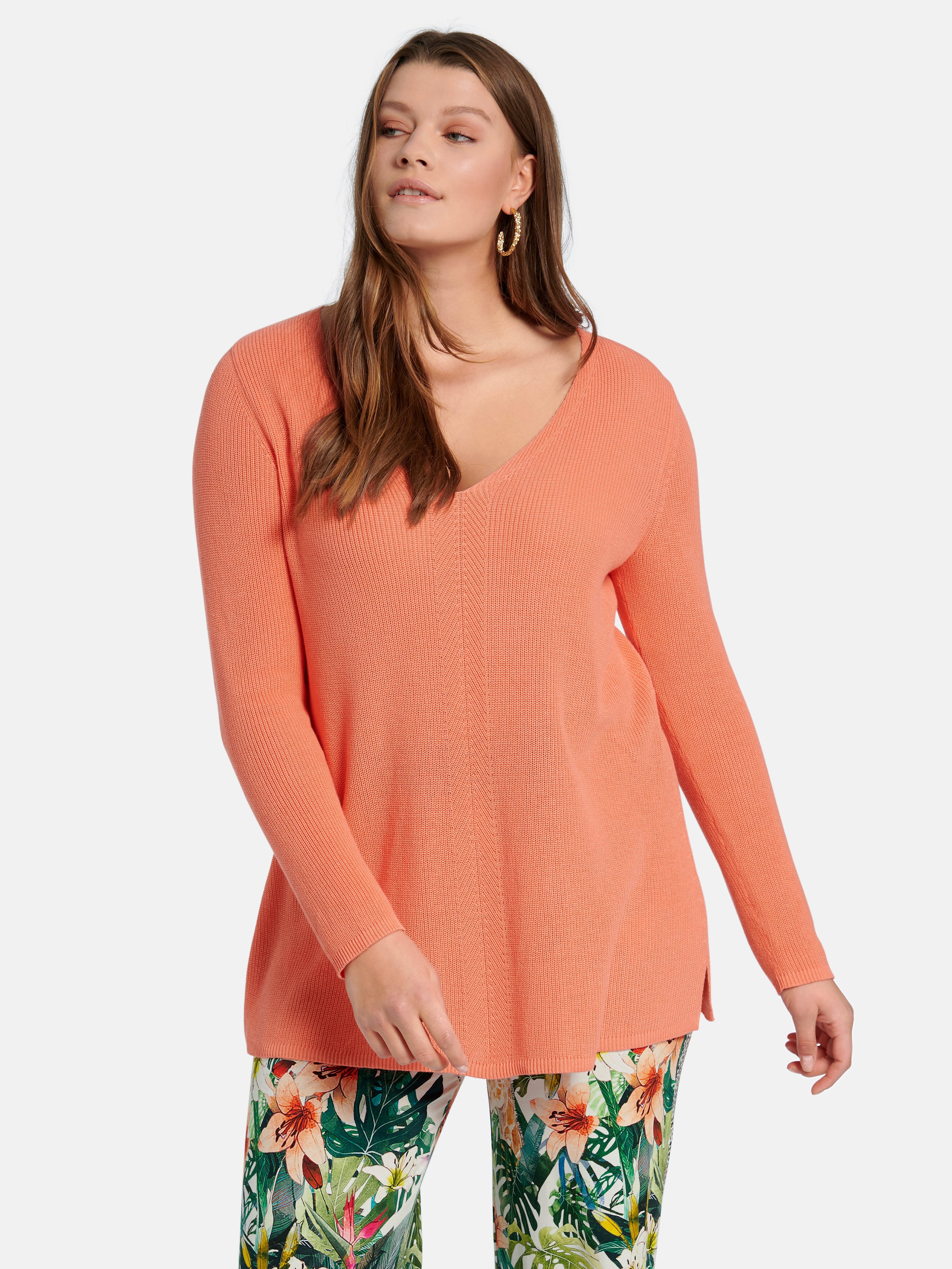 V-Pullover