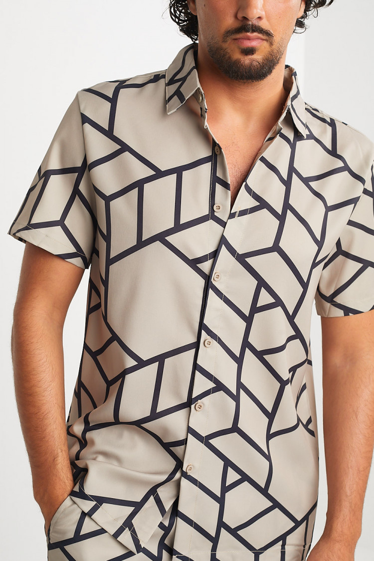 Ensemble 2 pièces chemise + short beige foncé à motif géométrique