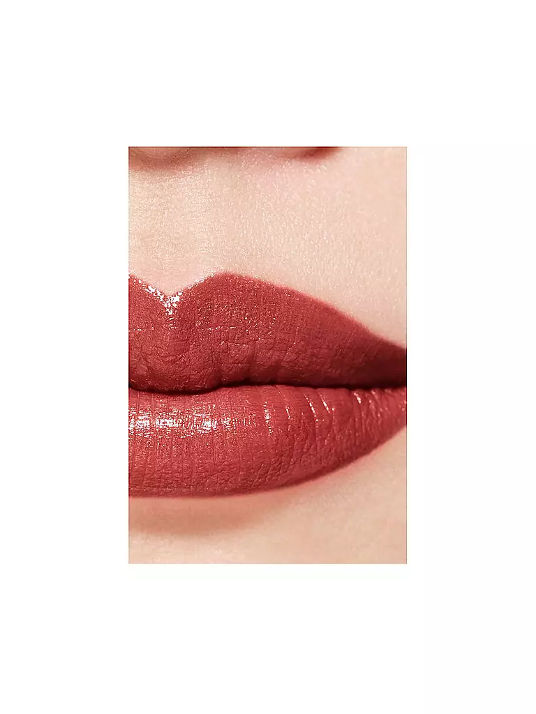 CHANEL  FARBINTENSIVER LIPPENSTIFT KONZENTRIERTE LEUCHTKRAFT & PFLEGE NACHFÜLLUNG 2G braun