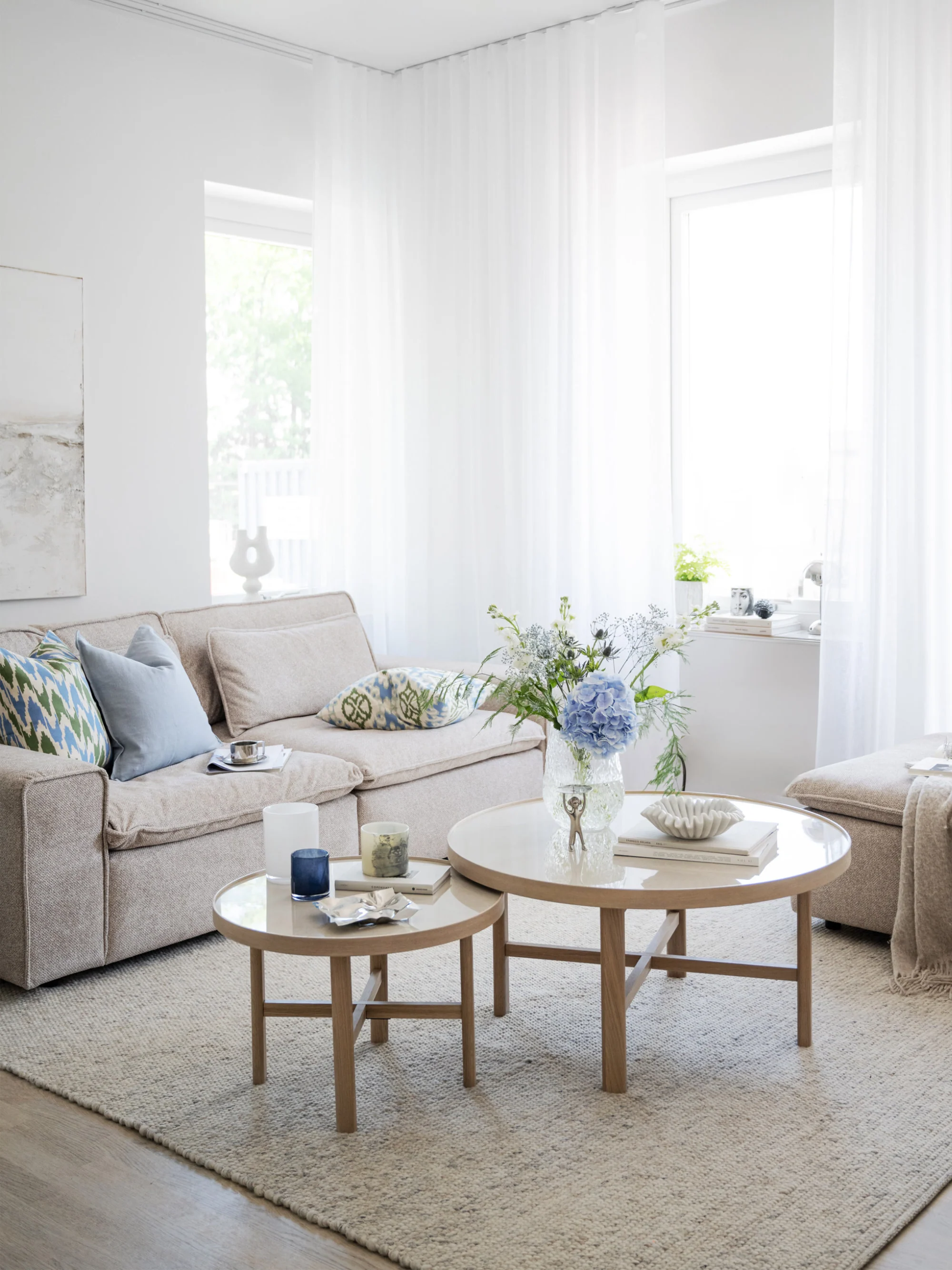 Ronde salontafel Marsden van eikenhout, Ø 90 cm