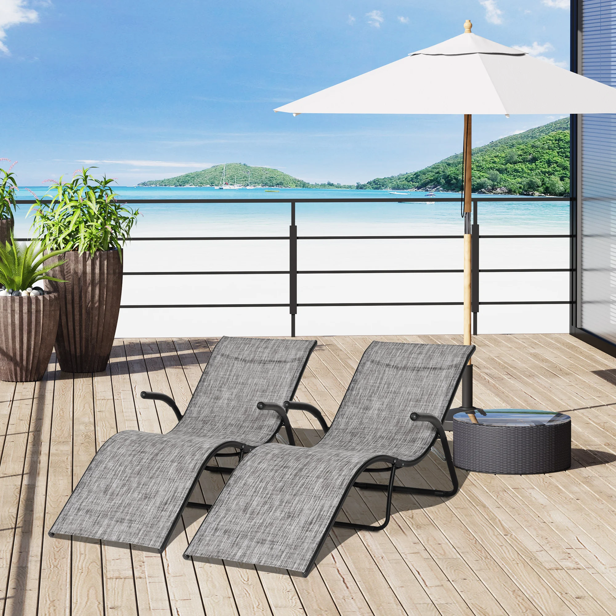 Conjunto de 2 espreguiçadeiras dobráveis Outsunny, espreguiçadeiras de jardim com apoios de braço, apoio para os pés e encosto, capacidade de carga de 160 kg para terraço, praia, camping e uso ao ar livre, 170x62x68 cm, cinza