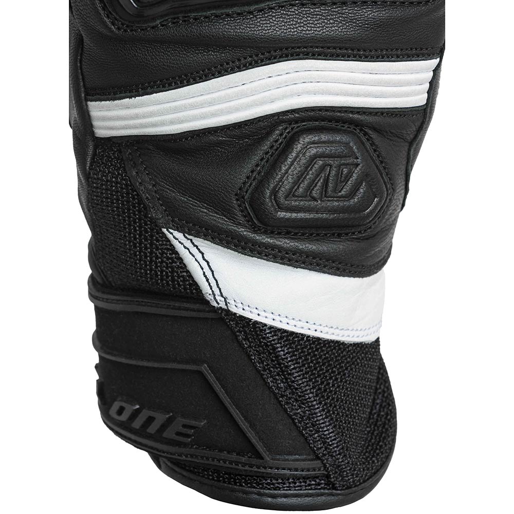 All One - Gants Carter Noir / Blanc