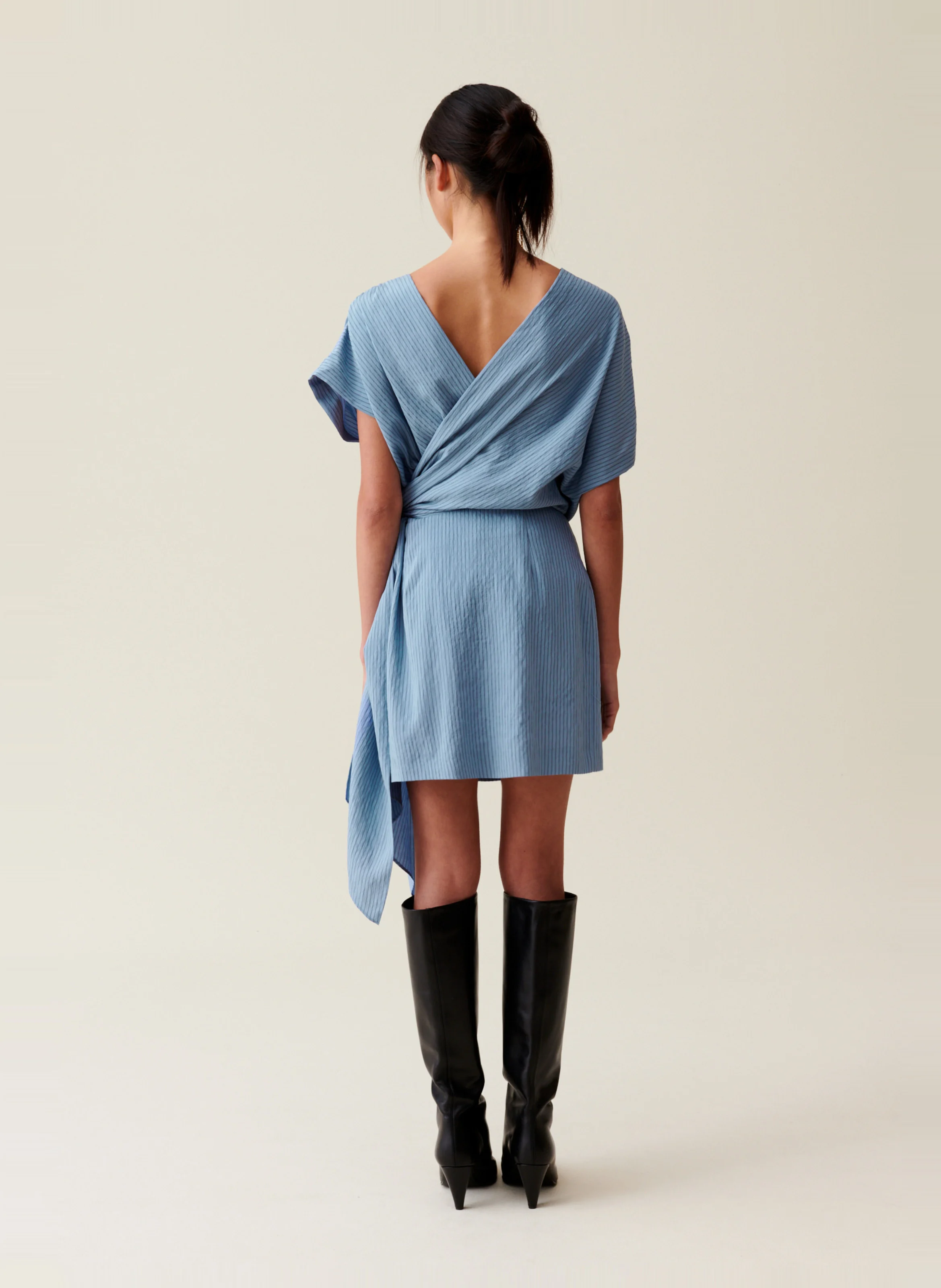 Robe courte cache-cœur rayée | Bleu