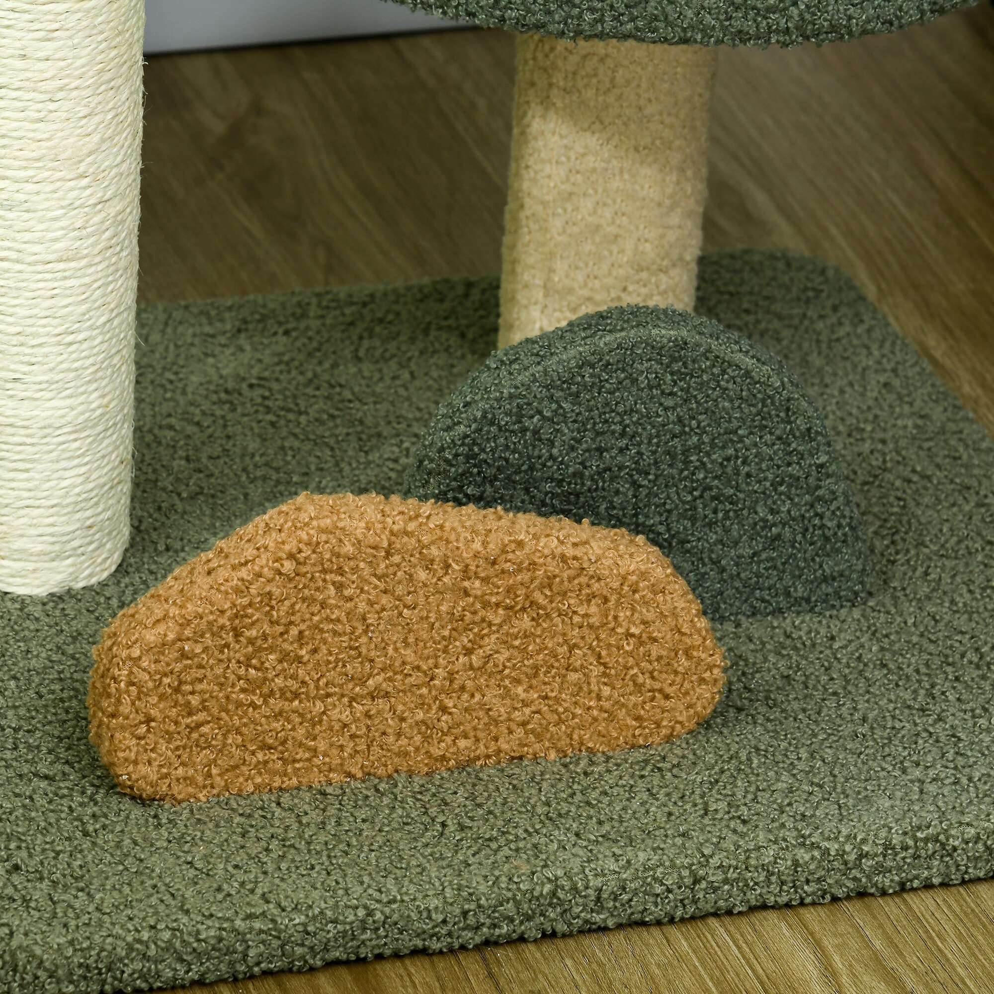 PawHut Kratzbaum mit Hängematte und Pfotenplattform bunt 43L x 39B x 52H cm