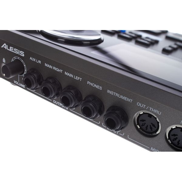 Alesis SR18 Drum Computer