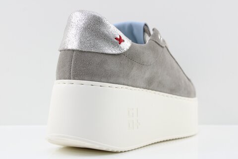 GIO+ Sneaker