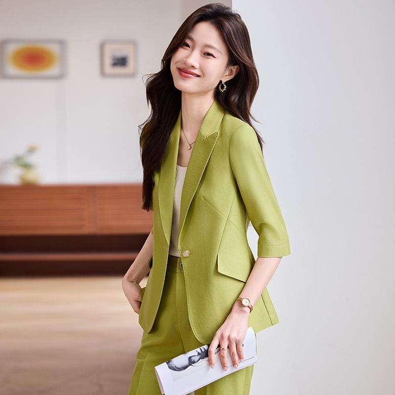 Princess Min - Effen blazer met één knoop en hoge revers / Broek met wijde pijpen