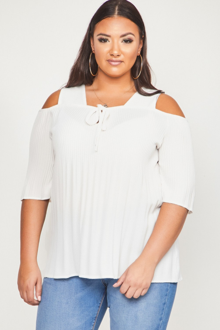 Blouse blanche épaules dénudées plissé
