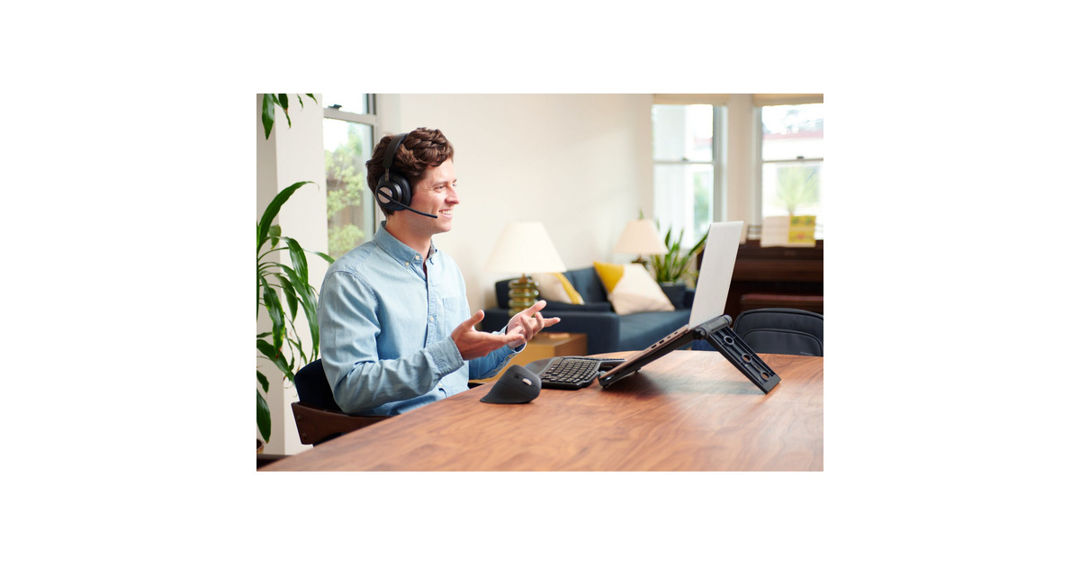 KensingtonSmartFit Easy Riser-laptopstandaard met koelfunctie  (Zwart)