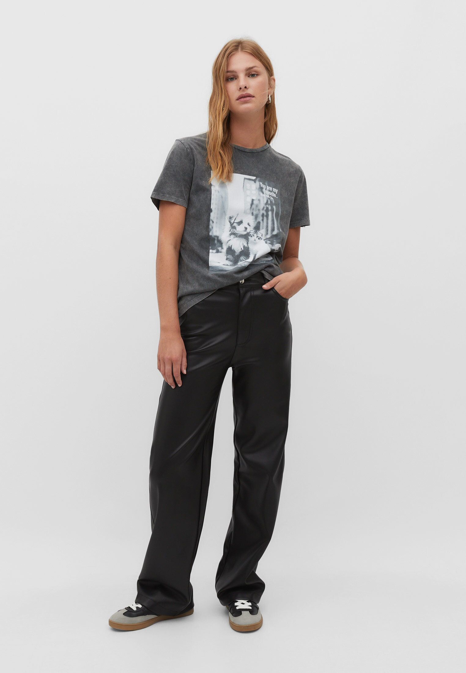 Camiseta para animais de estimação com lavagem ácida