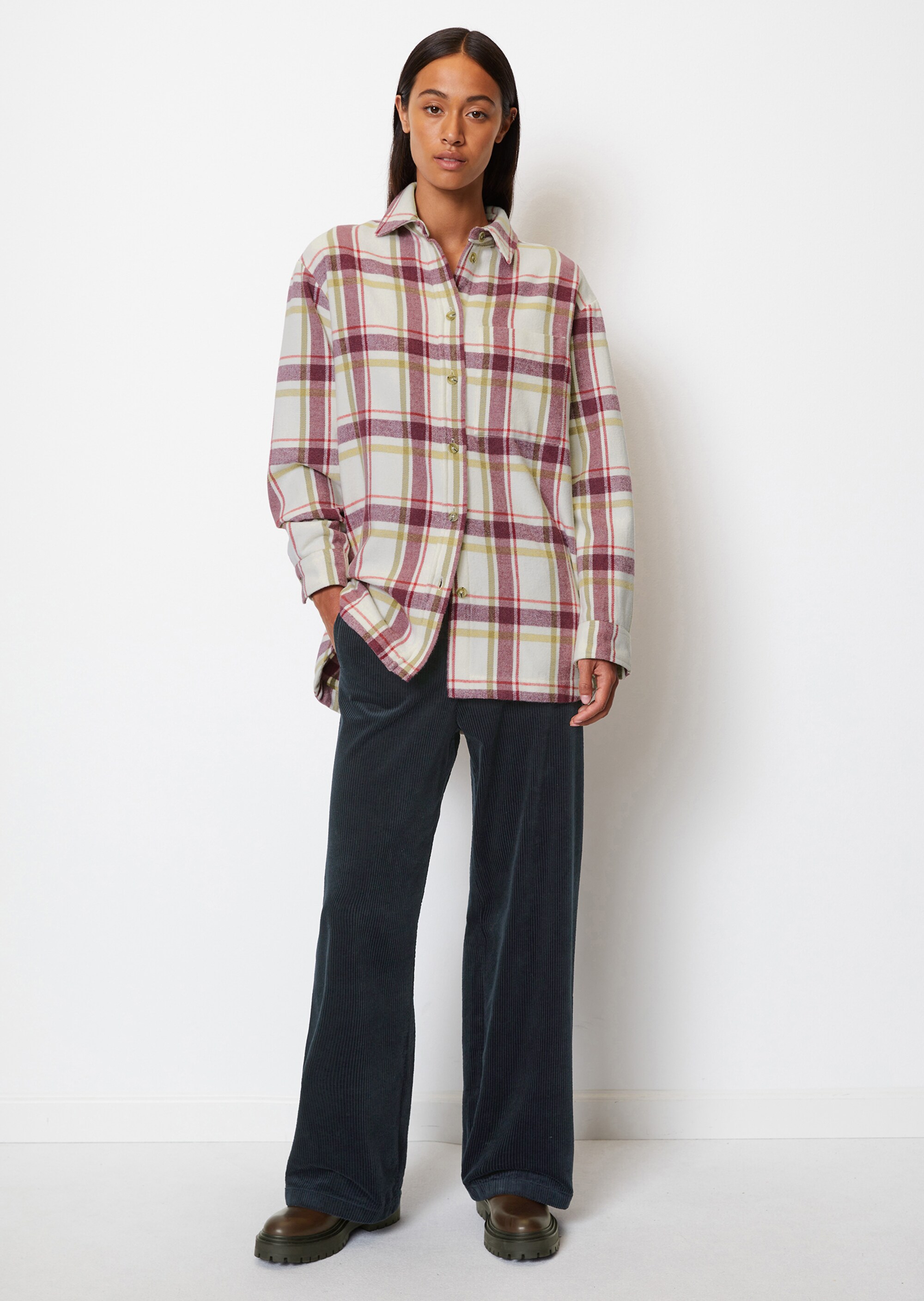 Flanell-Bluse relaxed mit soft gerauter Oberfläche