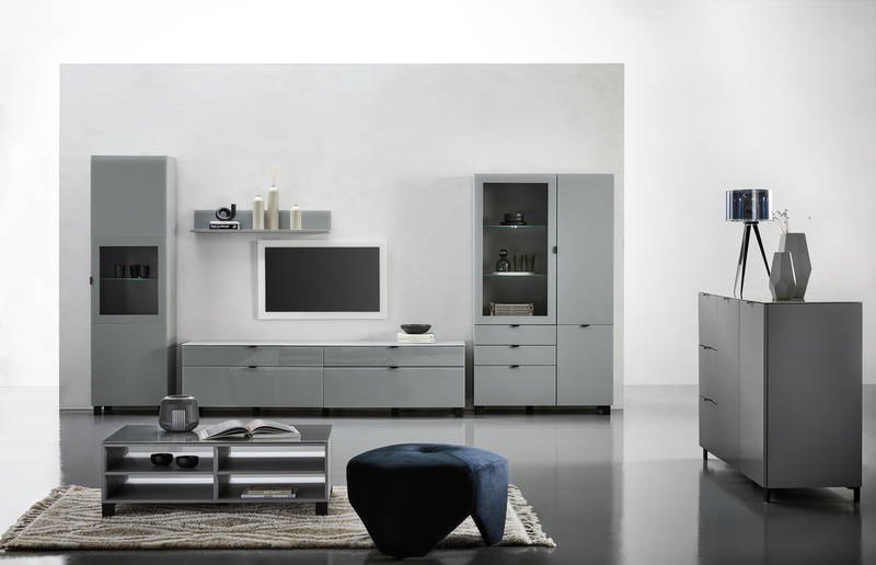Hom´in Vitrine POOLE