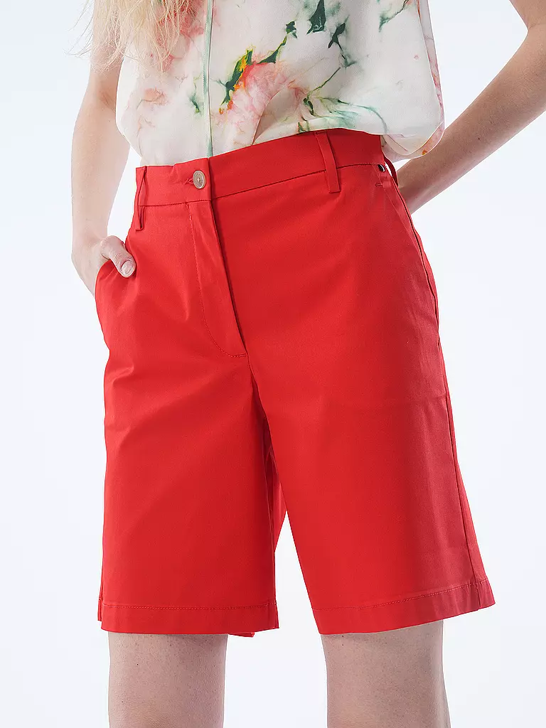 TOMMY HILFIGER Chino Shorts  rot