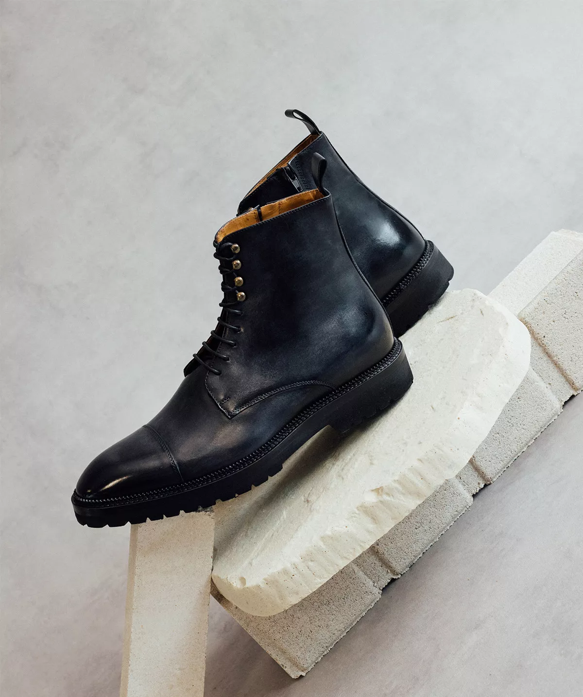 Bottines Alessandro Gris Patiné