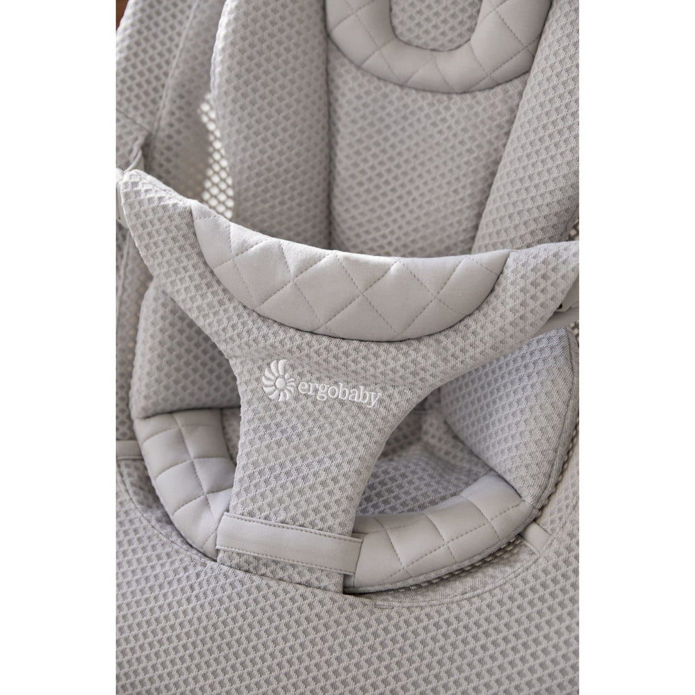 Køb Ergobaby Light Grey Evolve Bouncer Mesh