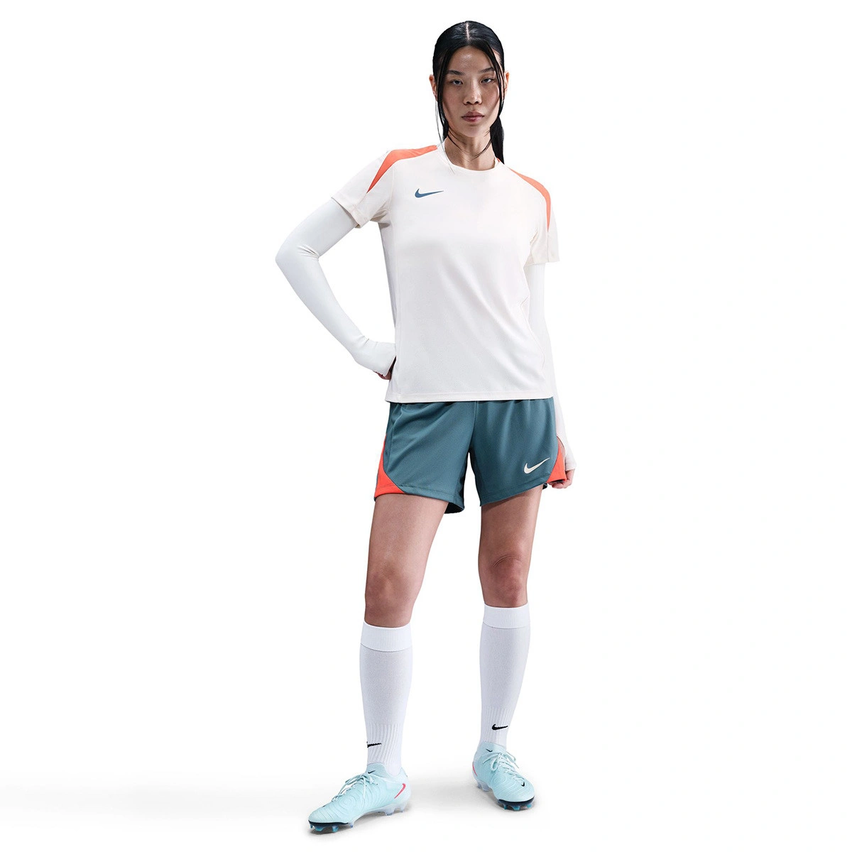 Calções Nike Strike Mulher